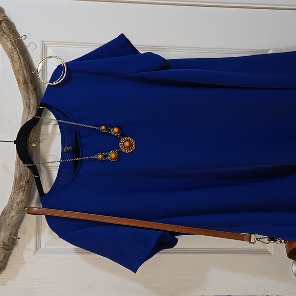 ☢️3 For $20. Danxiang-blouse,rich blue,flowie,short sleeve,Size L - Picture 1 of 6